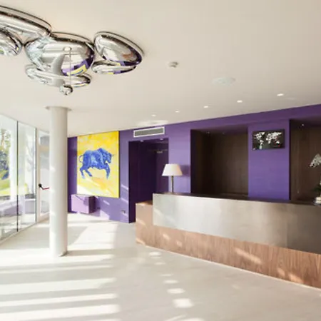 & Co ホテル Albavilla