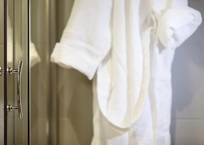 Szálloda & Co Albavilla